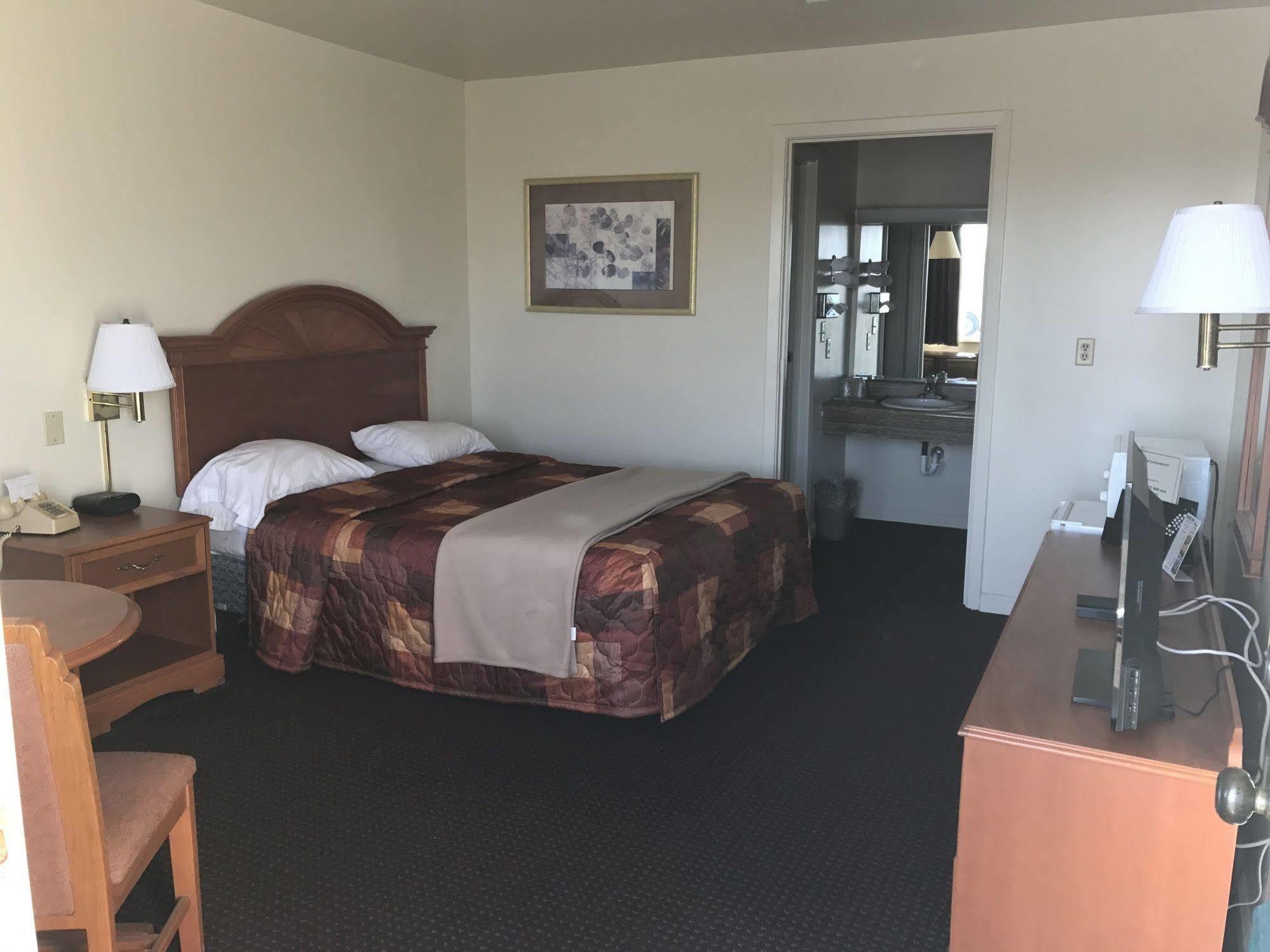 Budget Inn Daleville Kültér fotó